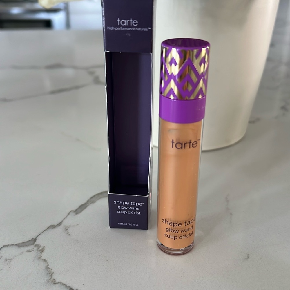 New in Box Shape Tape Glow Wand Auroral